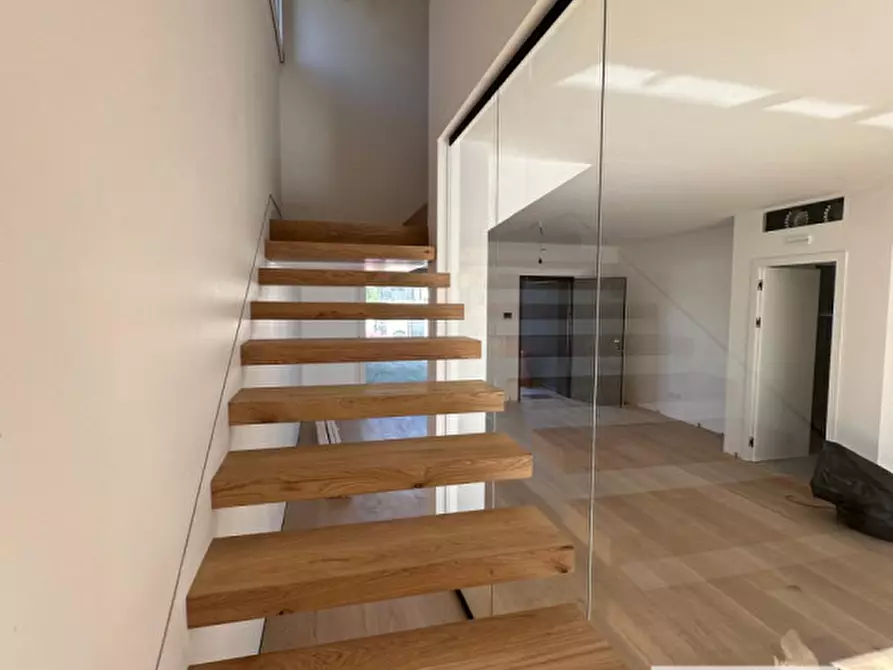 Immagine 1 di Casa bifamiliare in vendita  in Via Roma a Arcade