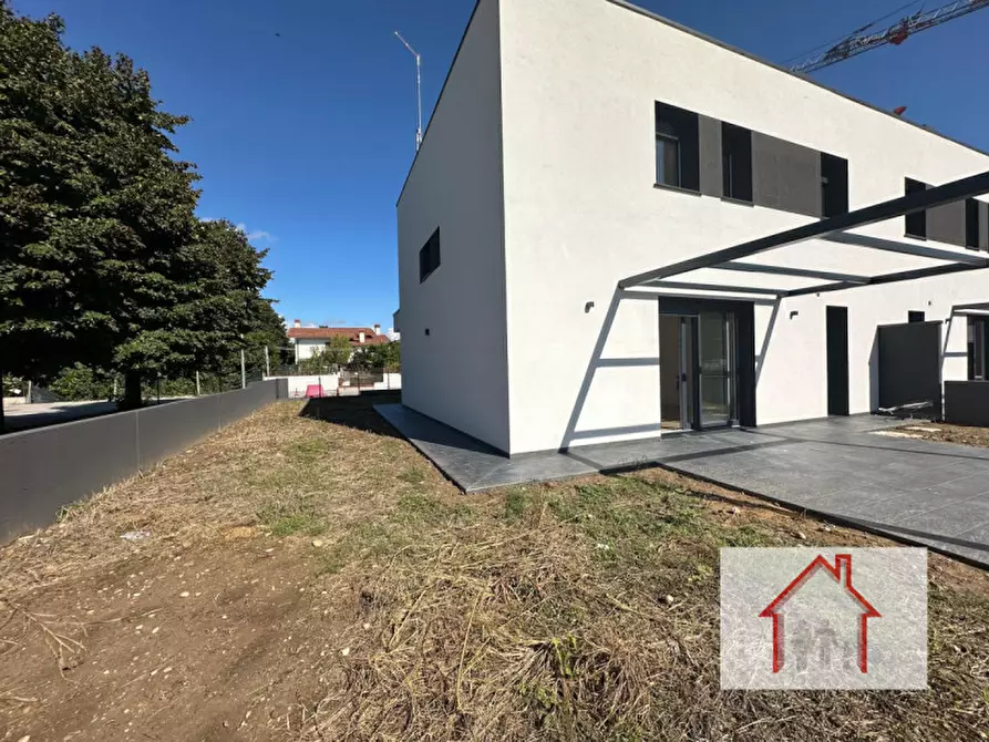 Immagine 21 di Casa bifamiliare in vendita  in Via Roma a Arcade