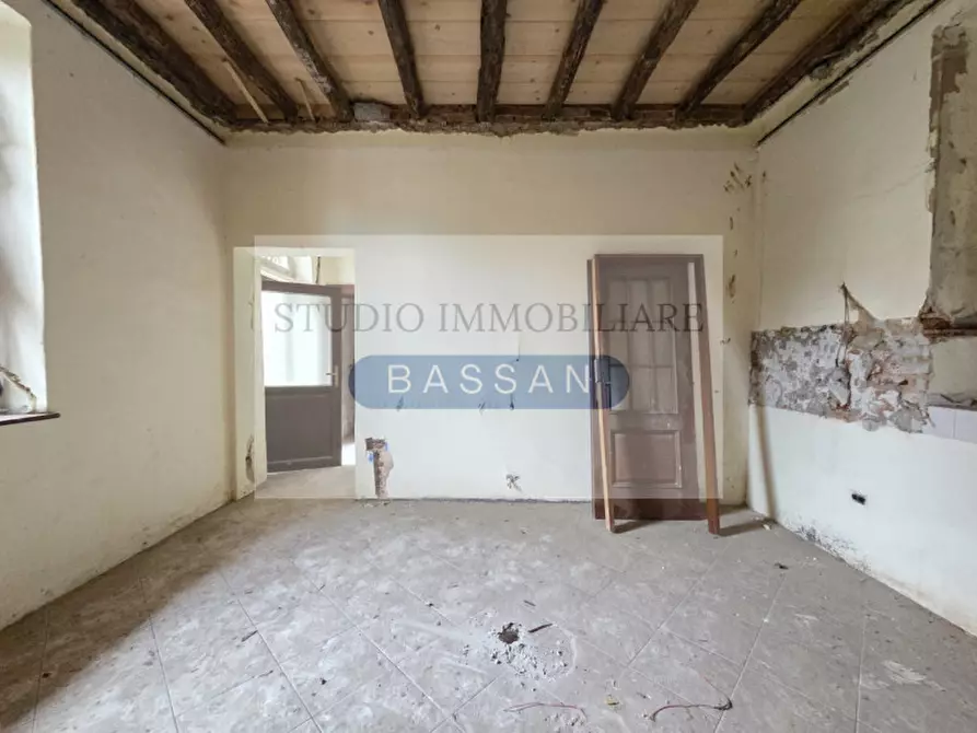 Immagine 14 di Appartamento in vendita  a Carnago