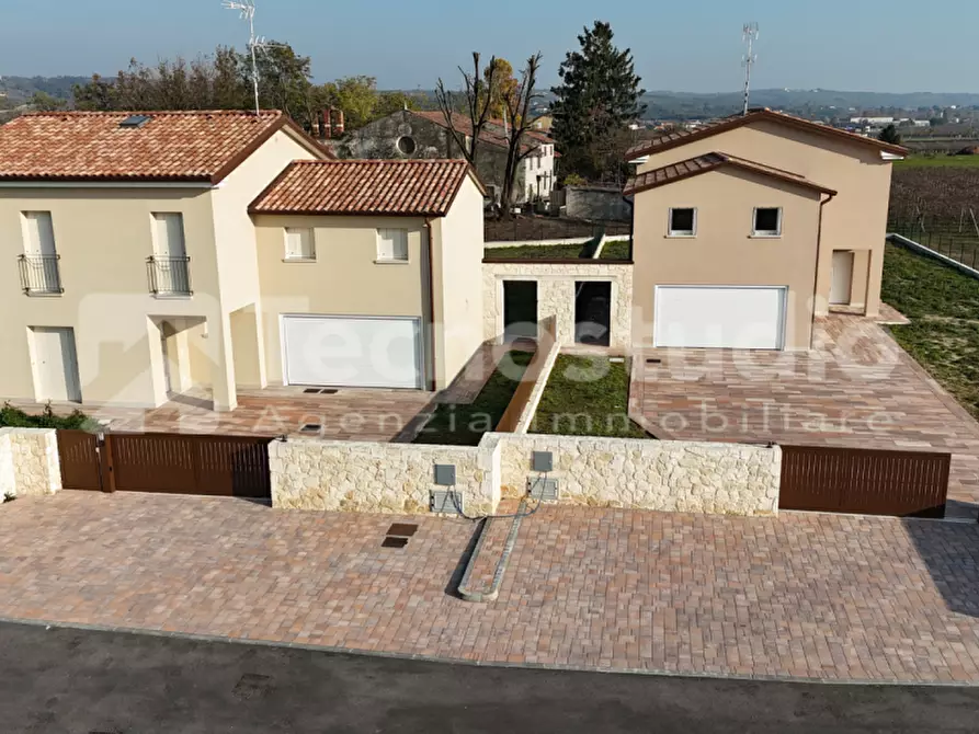 Immagine 5 di Casa indipendente in vendita  in Via Filippo Turati a Lonigo