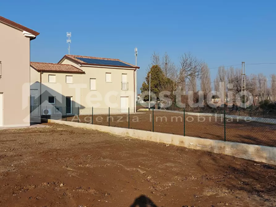 Immagine 6 di Casa indipendente in vendita  in Via Filippo Turati a Lonigo
