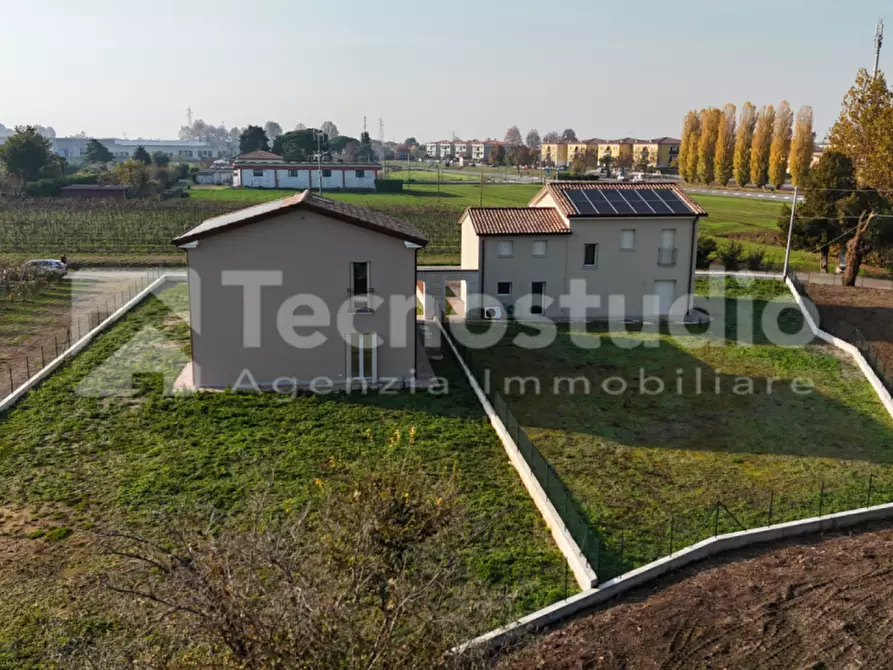 Immagine 8 di Casa indipendente in vendita  in Via Filippo Turati a Lonigo