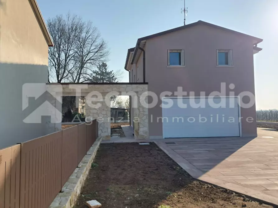 Immagine 10 di Casa indipendente in vendita  in Via Filippo Turati a Lonigo