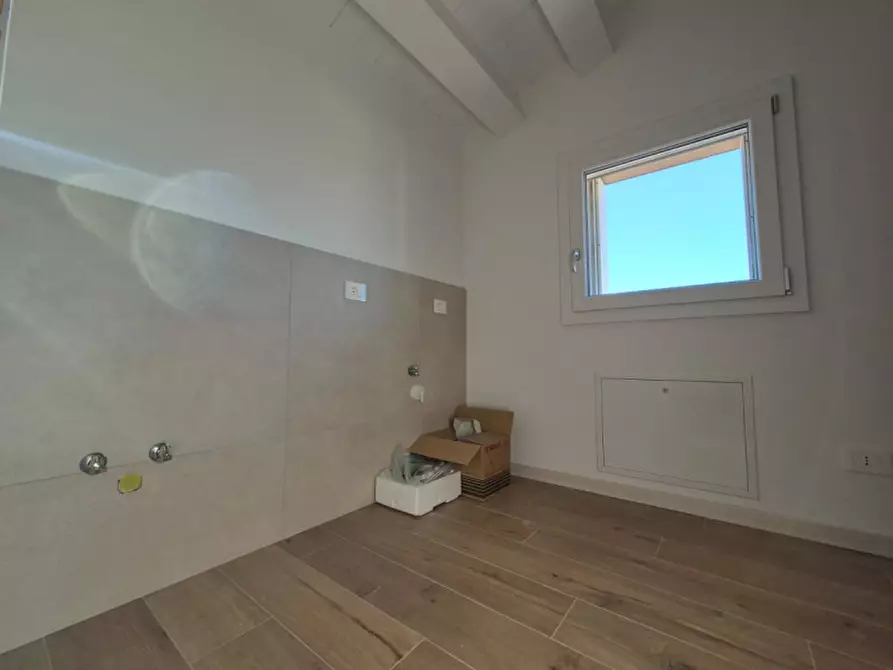 Immagine 16 di Casa indipendente in vendita  in Via Filippo Turati a Lonigo