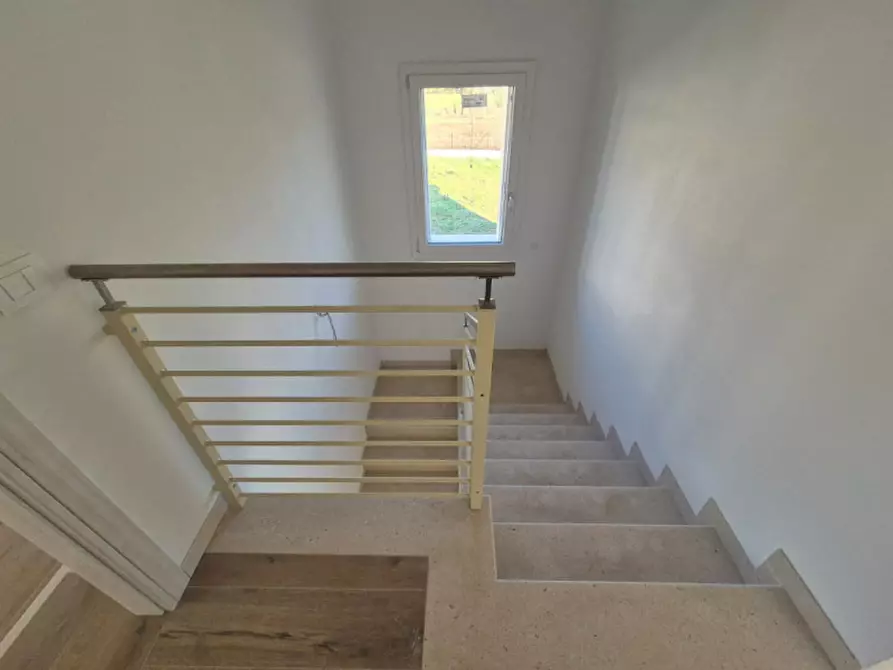 Immagine 17 di Casa indipendente in vendita  in Via Filippo Turati a Lonigo