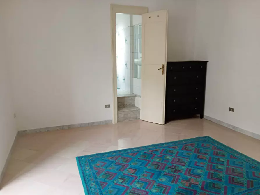 Immagine 16 di Appartamento in affitto  in via Mergellina 33 a Napoli