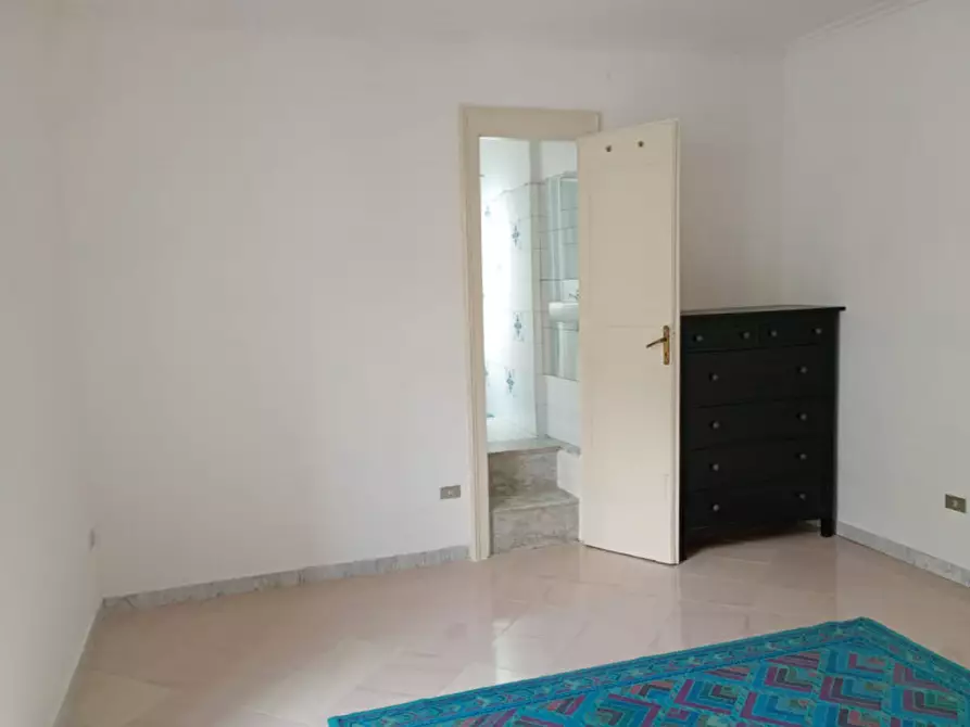 Immagine 22 di Appartamento in affitto  in via Mergellina 33 a Napoli