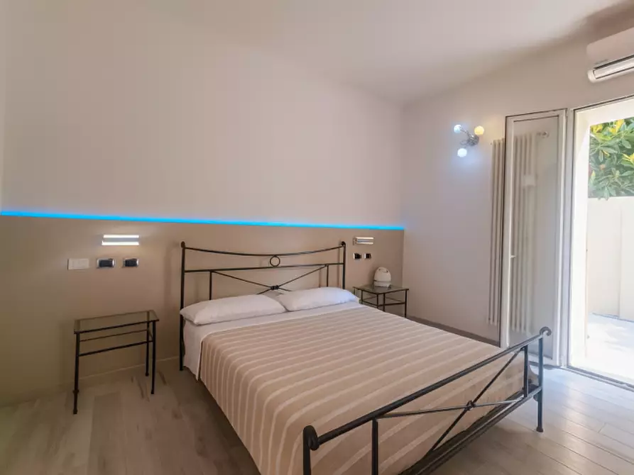 Immagine 7 di Appartamento in vendita  in Via Lugana Marina a Sirmione