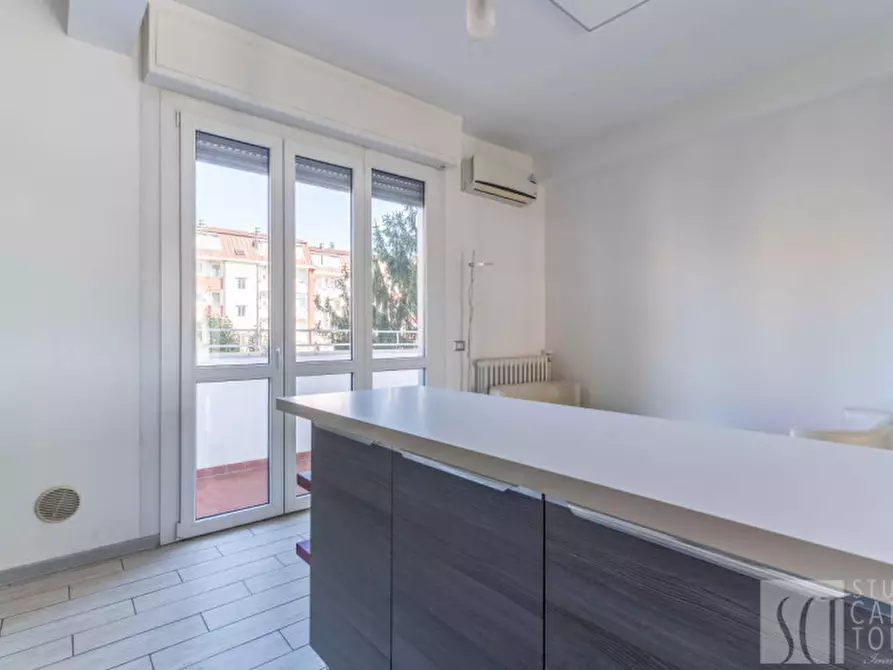 Immagine 4 di Appartamento in vendita  in Via Rimini, 25/2 a Milano