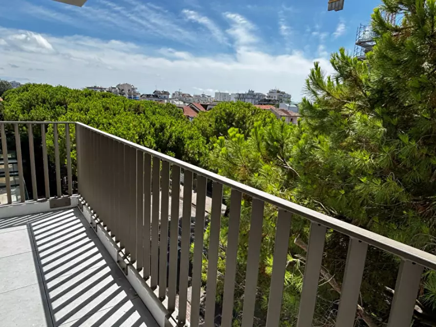 Immagine 1 di Appartamento in vendita  in Largo Augustus a Jesolo