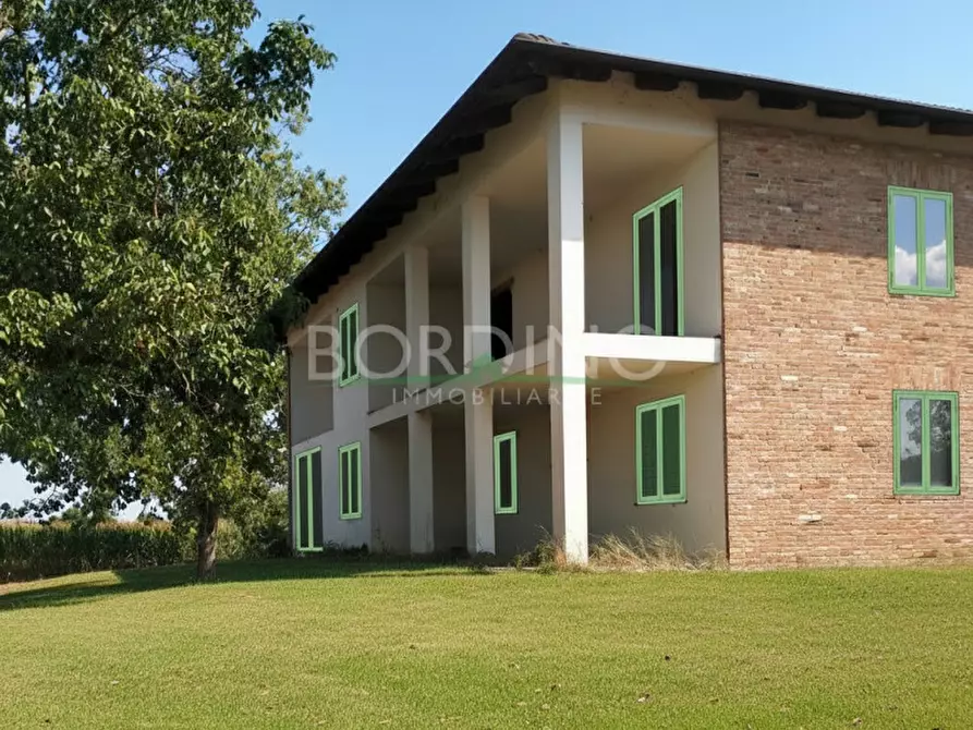 Immagine 6 di Villa in vendita  a Costigliole D'asti