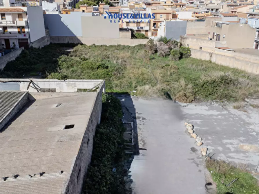 Immagine 4 di Magazzino in vendita  in Via Siracusa a Avola