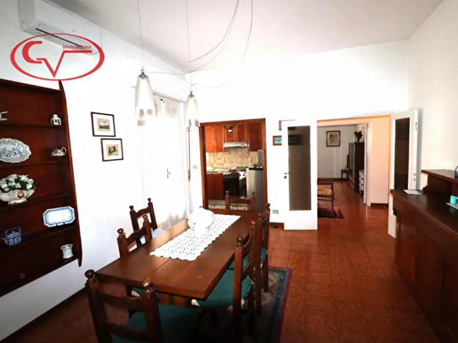 Immagine 12 di Casa bifamiliare in vendita  in Viale Armando Diaz a Montevarchi