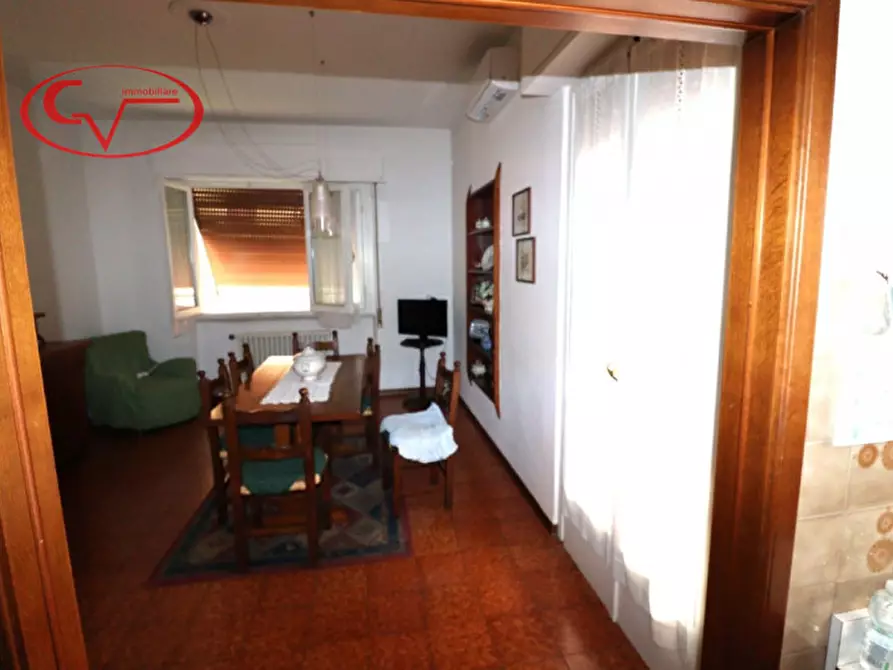 Immagine 16 di Casa bifamiliare in vendita  in Viale Armando Diaz a Montevarchi