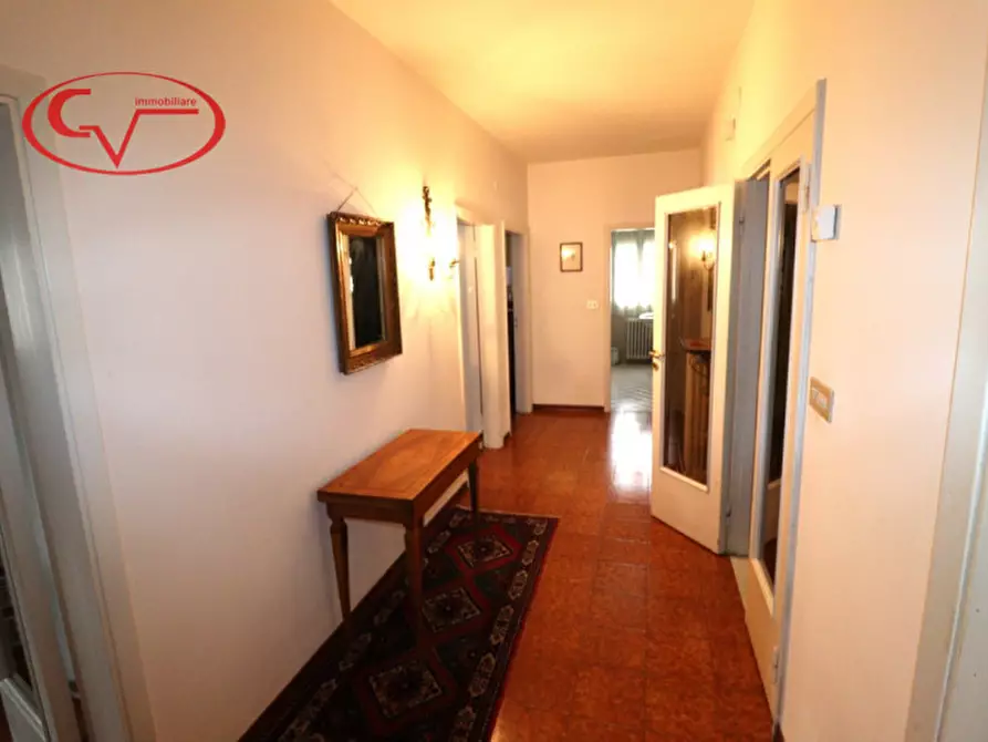 Immagine 18 di Casa bifamiliare in vendita  in Viale Armando Diaz a Montevarchi