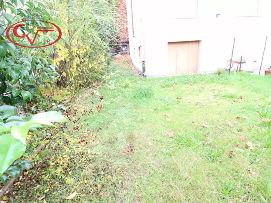 Immagine 29 di Casa bifamiliare in vendita  in Viale Armando Diaz a Montevarchi