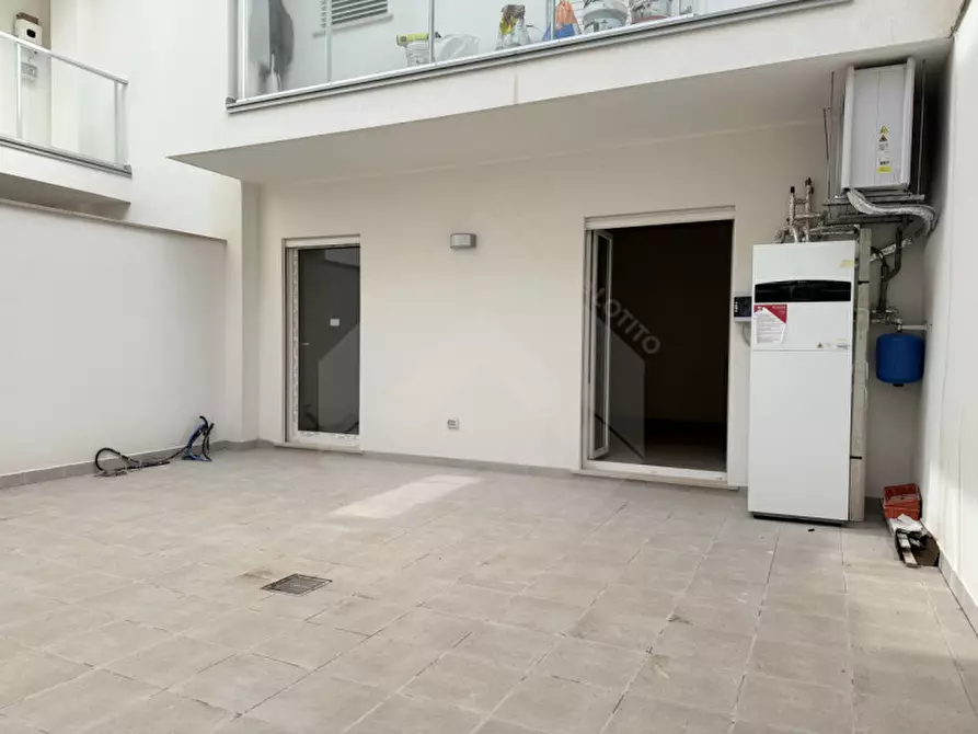 Immagine 11 di Appartamento in vendita  a Andria