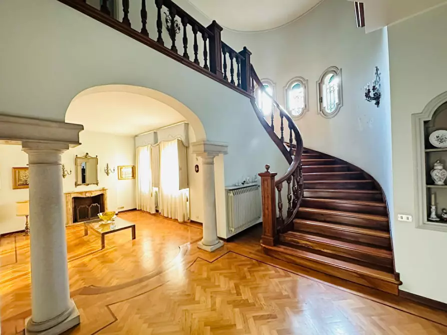 Immagine 7 di Villa in vendita  in VIA.ALDO MORO a Calvisano