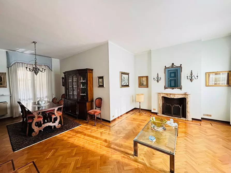 Immagine 9 di Villa in vendita  in VIA.ALDO MORO a Calvisano