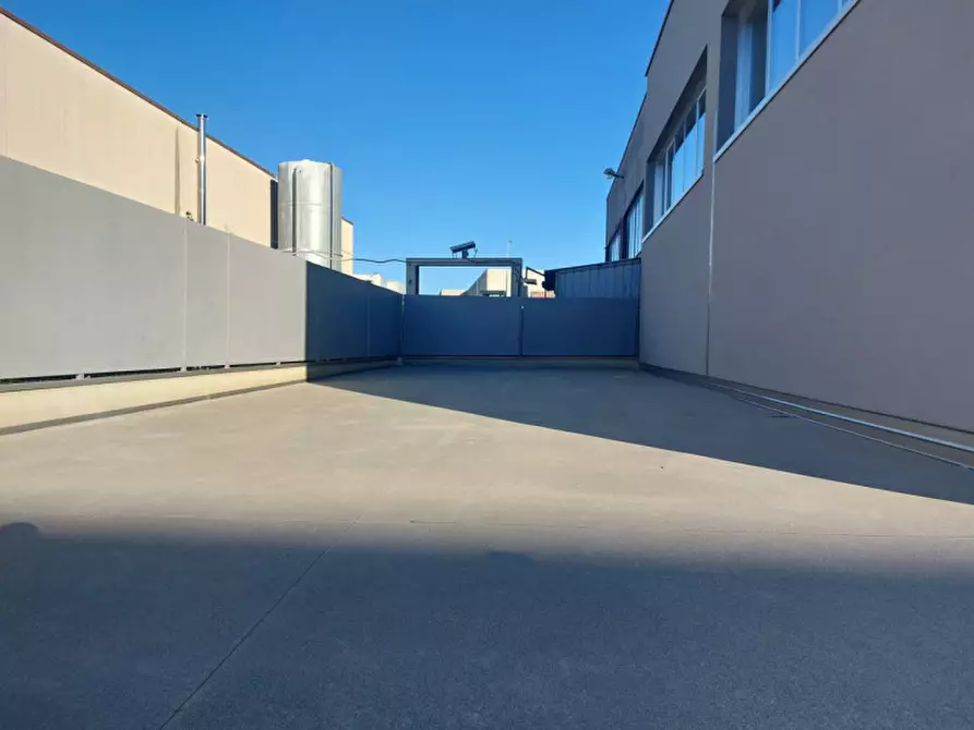 Immagine 14 di Ufficio in affitto  in Via Galileo Galilei 15 Cervarese Santa Croce a Teolo