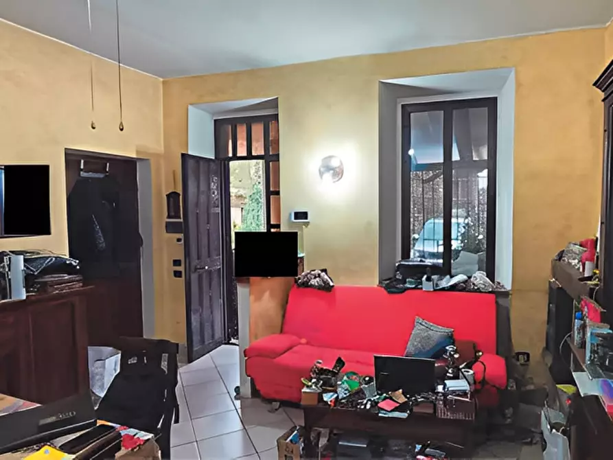 Immagine 5 di Appartamento in vendita  in Via Piave 6/E a Sesto Calende