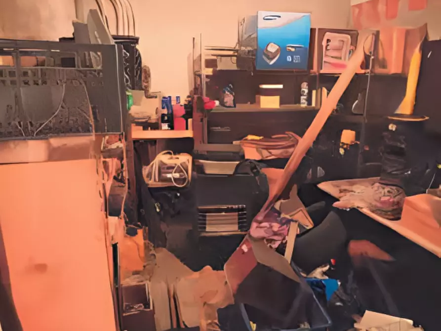 Immagine 12 di Appartamento in vendita  in Via Piave 6/E a Sesto Calende