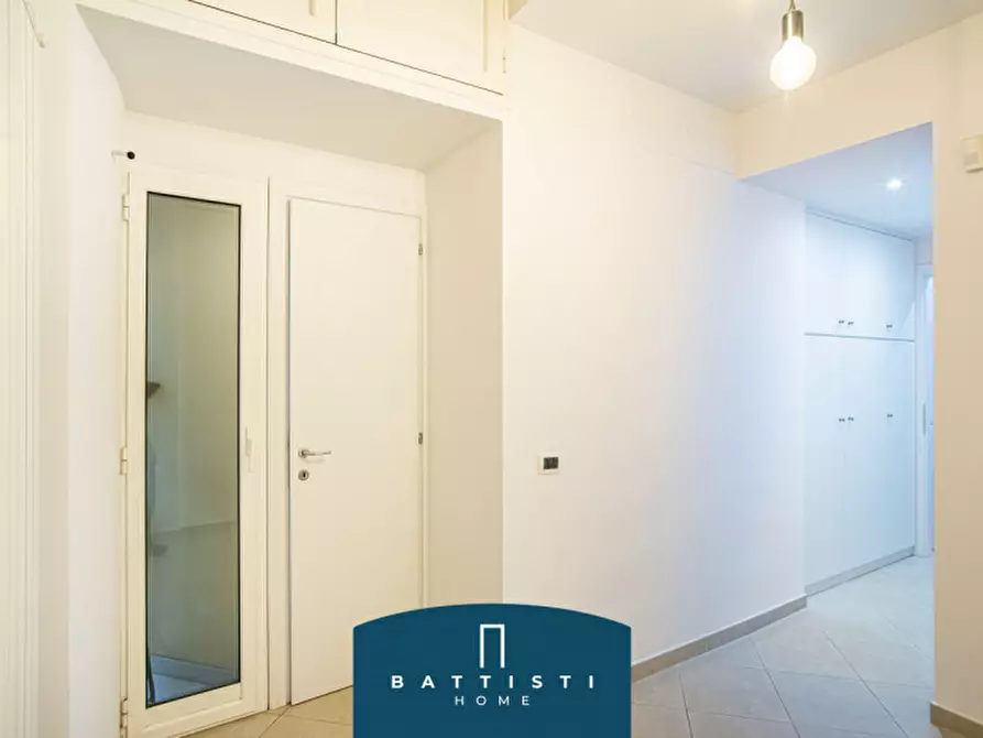 Immagine 8 di Appartamento in affitto  in Via Giuseppe Gioachino Belli a Roma