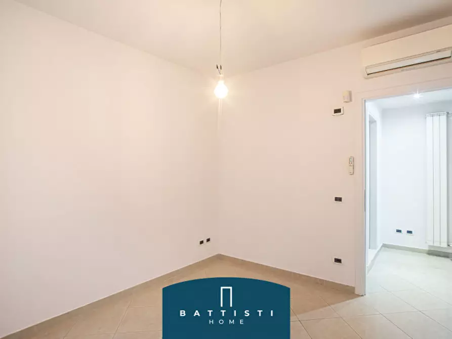 Immagine 19 di Appartamento in affitto  in Via Giuseppe Gioachino Belli a Roma