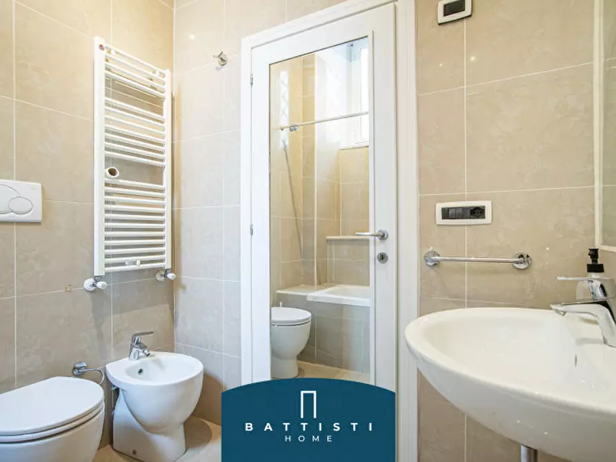 Immagine 20 di Appartamento in affitto  in Via Giuseppe Gioachino Belli a Roma