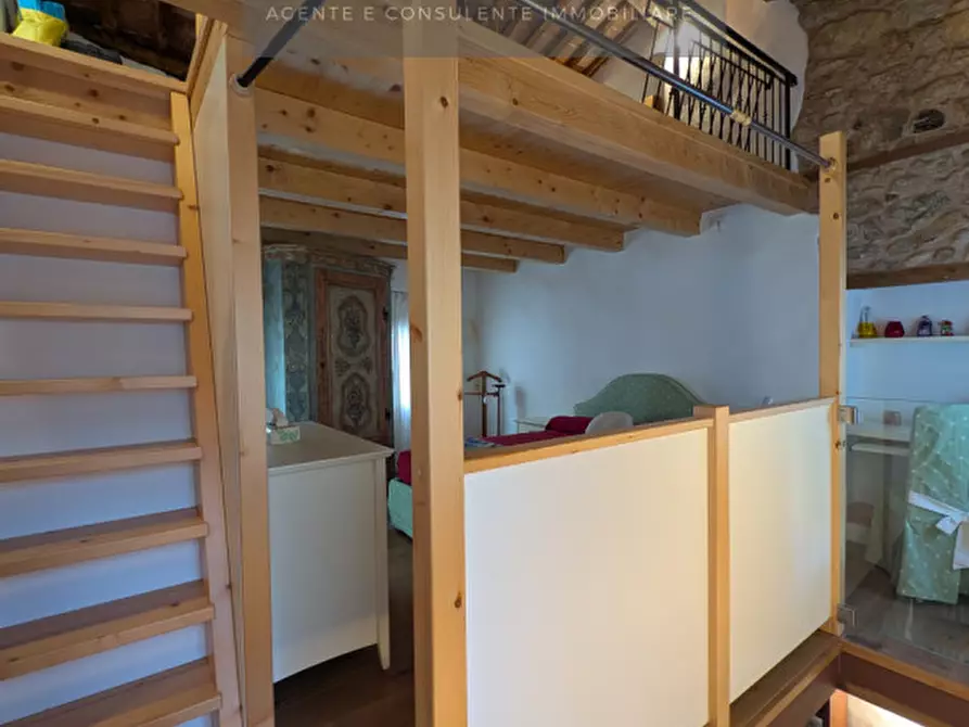 Immagine 16 di Rustico / casale in vendita  a Vittorio Veneto
