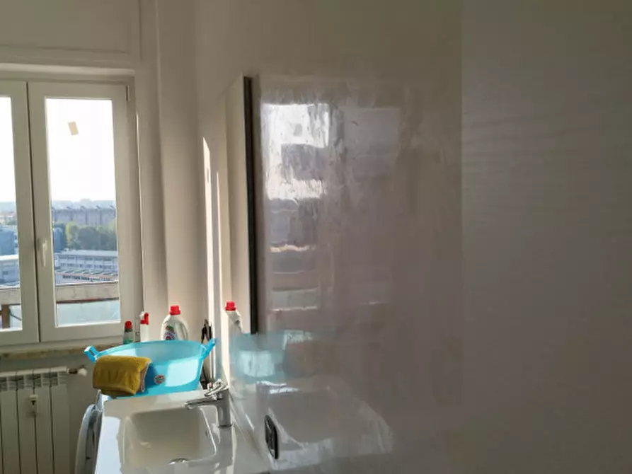 Immagine 6 di Appartamento in vendita  in Viale Romagna, 39 a Cinisello Balsamo