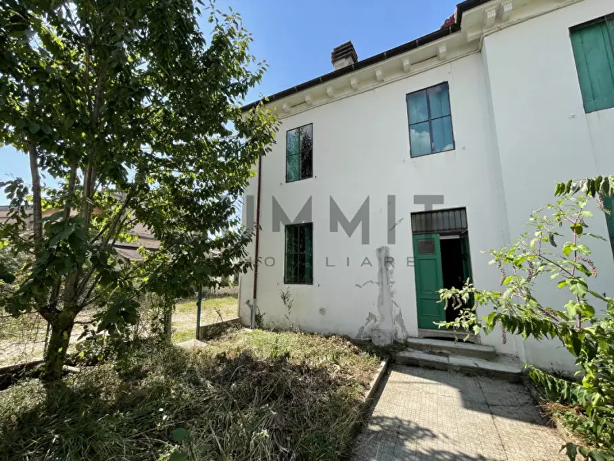 Immagine 4 di Casa indipendente in vendita  in via Tessitori a Schio