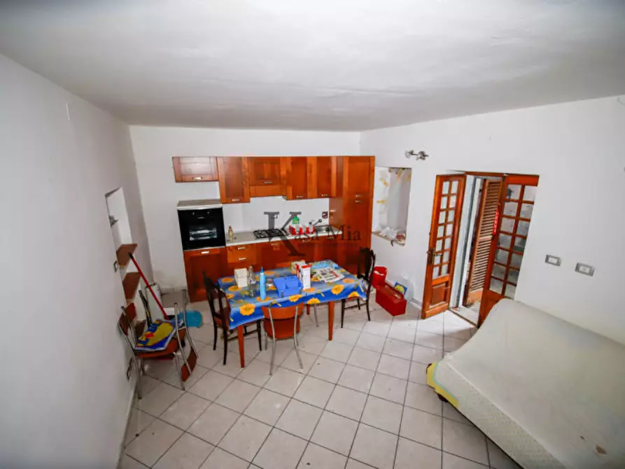 Immagine 3 di Casa indipendente in vendita  in Via delle Torri n. 44 a Rocca Canavese
