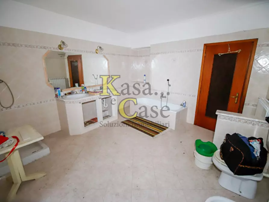 Immagine 22 di Casa indipendente in vendita  in Via delle Torri n. 44 a Rocca Canavese