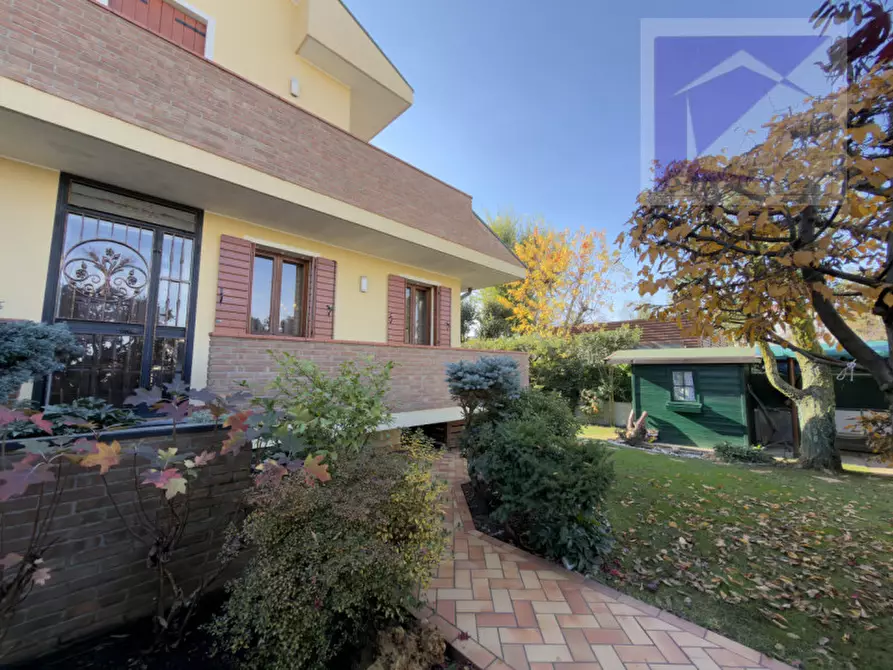 Immagine 7 di Casa trifamiliare in vendita  a Borgoricco