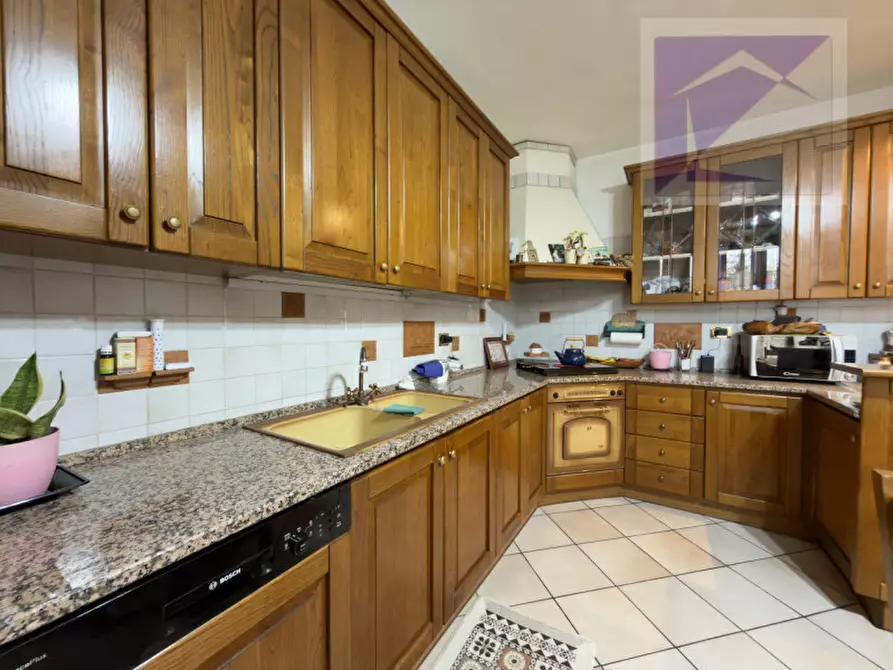 Immagine 11 di Casa trifamiliare in vendita  a Borgoricco