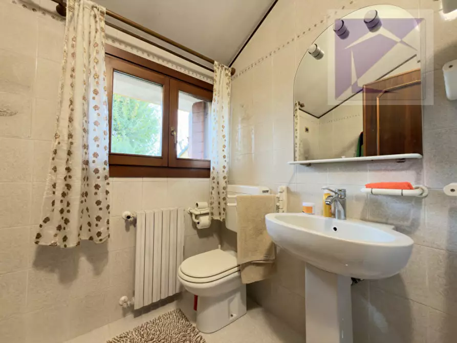 Immagine 27 di Casa trifamiliare in vendita  a Borgoricco