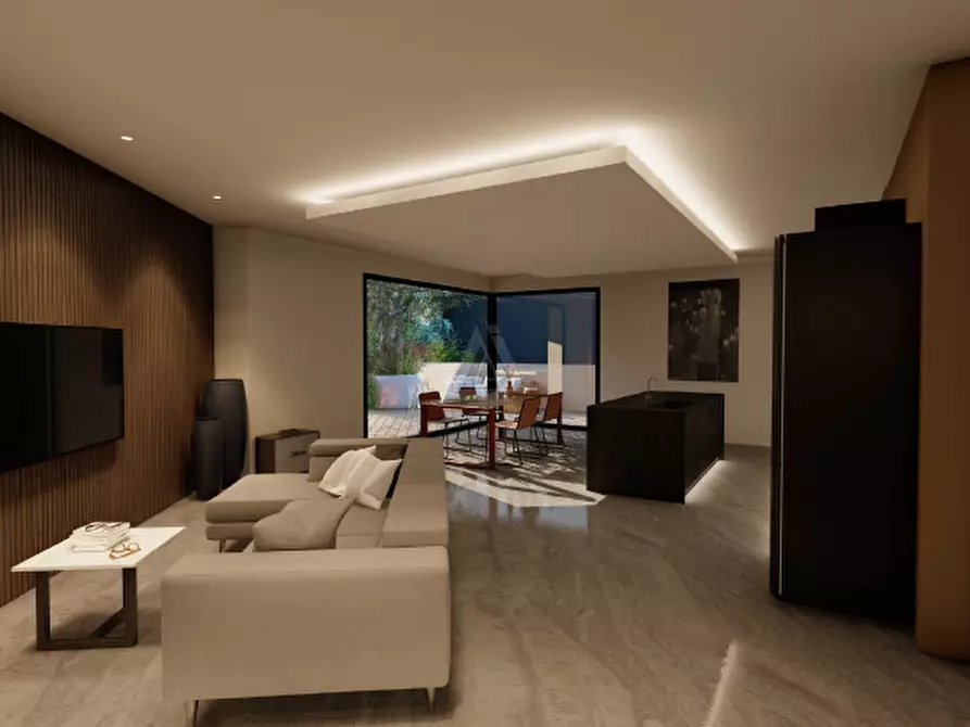 Immagine 3 di Attico in vendita  in Via Luigi Pastro a Montebelluna