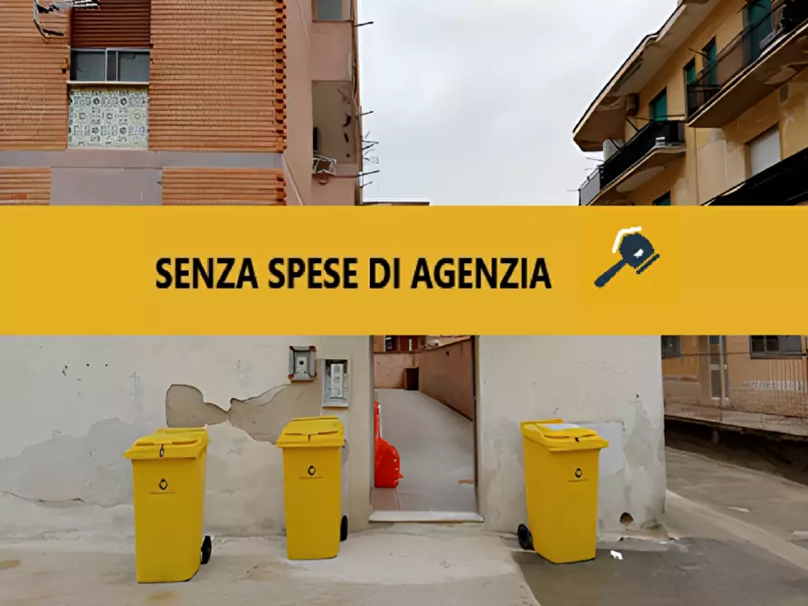 Immagine 2 di Appartamento in vendita  in Via Licola Mare, 11 a Giugliano In Campania