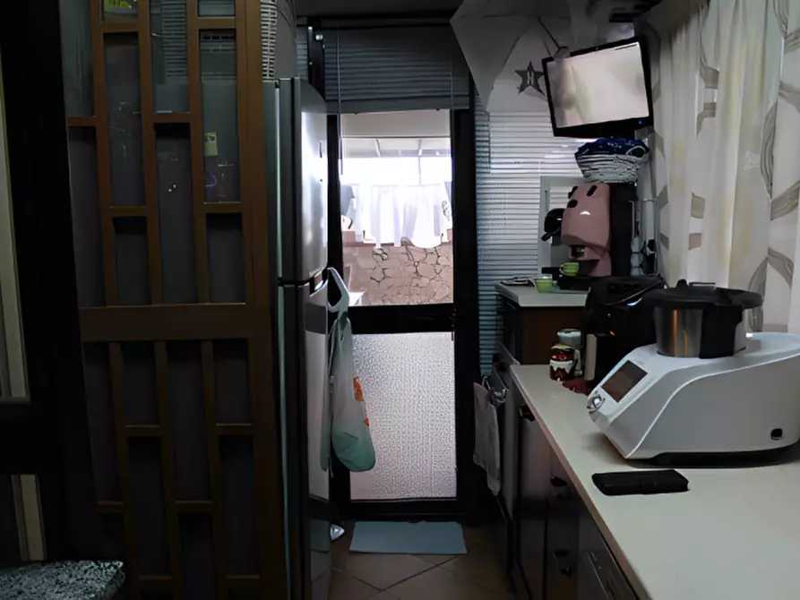 Immagine 12 di Appartamento in vendita  in Via Licola Mare, 11 a Giugliano In Campania