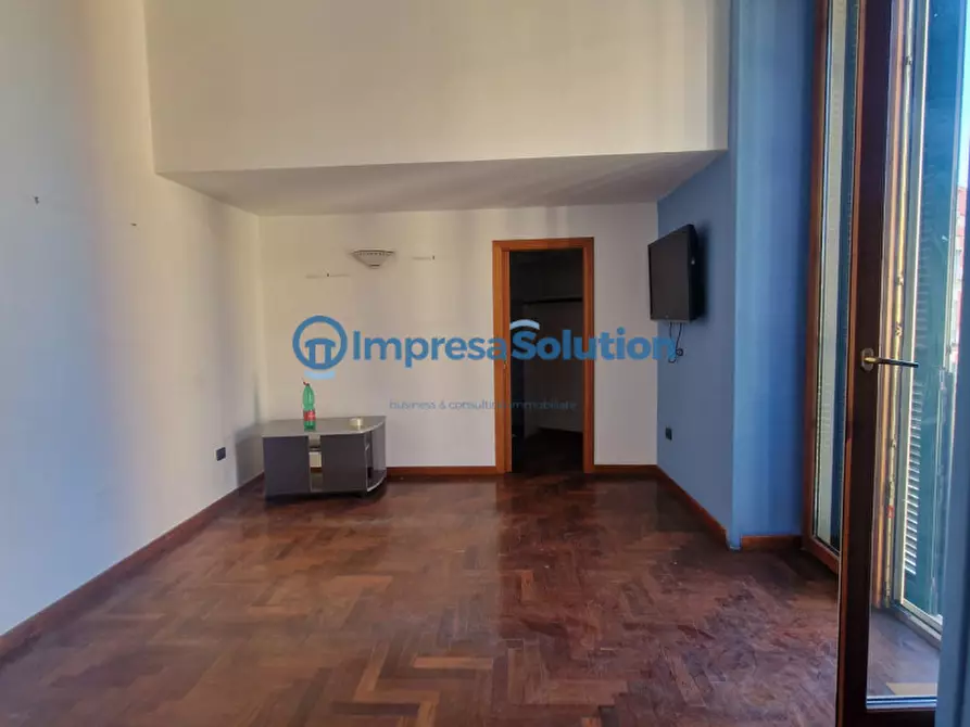 Immagine 24 di Appartamento in vendita  in Via Domenico Cirillo a Napoli