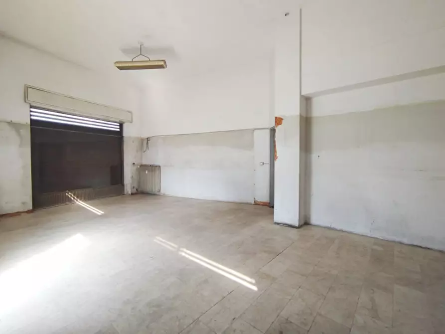 Immagine 6 di Negozio in affitto  in Piazzale Costantino Il Grande 168/F a Torino