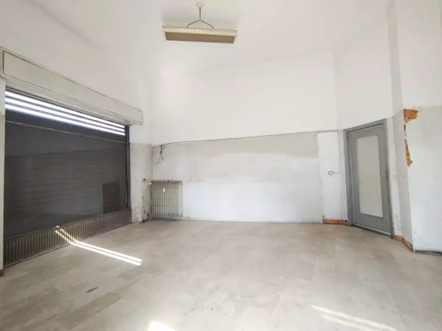 Immagine 10 di Negozio in affitto  in Piazzale Costantino Il Grande 168/F a Torino