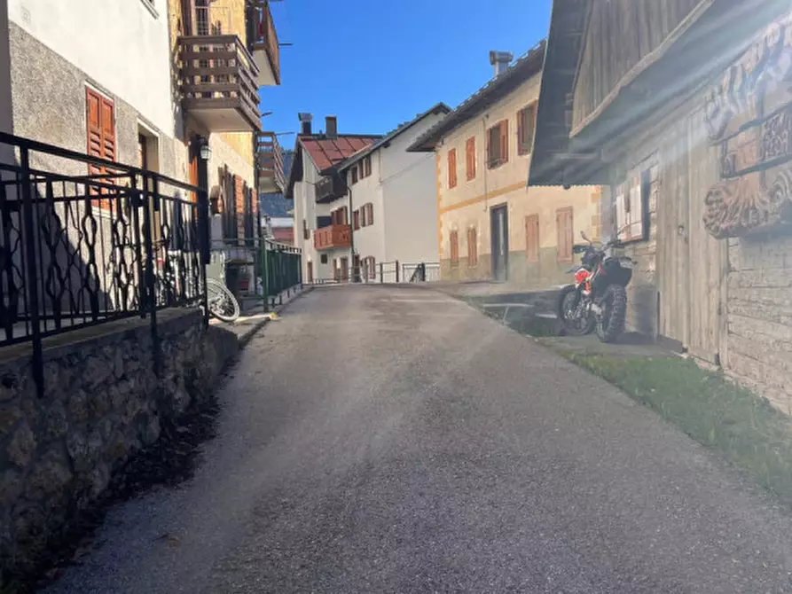 Immagine 66 di Villetta a schiera in vendita  in Via Sapalù a Comelico Superiore