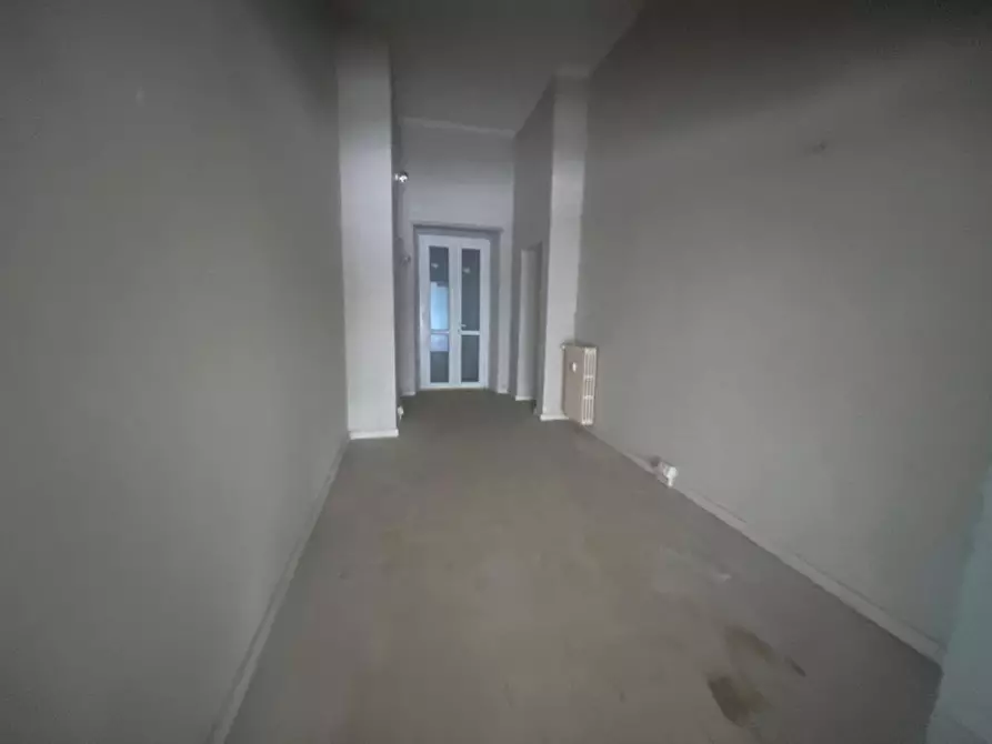 Immagine 7 di Negozio in affitto  in Piazzale San Gabriele di Gorizia 175/E a Torino