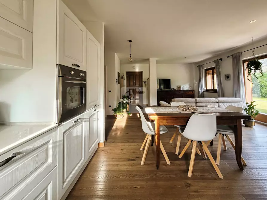 Immagine 3 di Villetta a schiera in vendita  in via . pier antonio michelotti a Dro