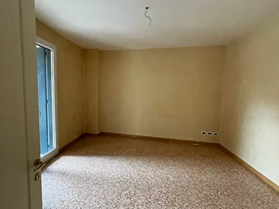 Immagine 17 di Villa in vendita  a Padova