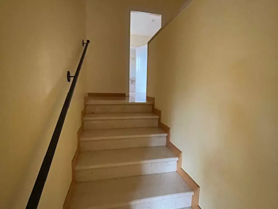 Immagine 21 di Villa in vendita  a Padova