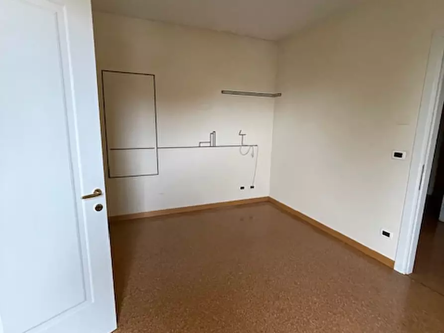 Immagine 25 di Villa in vendita  a Padova