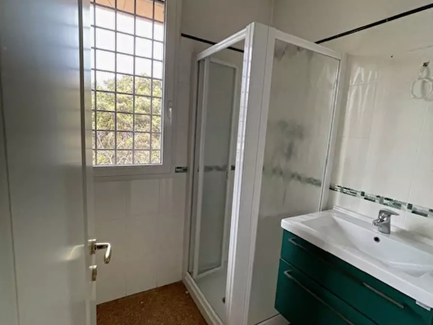 Immagine 28 di Villa in vendita  a Padova